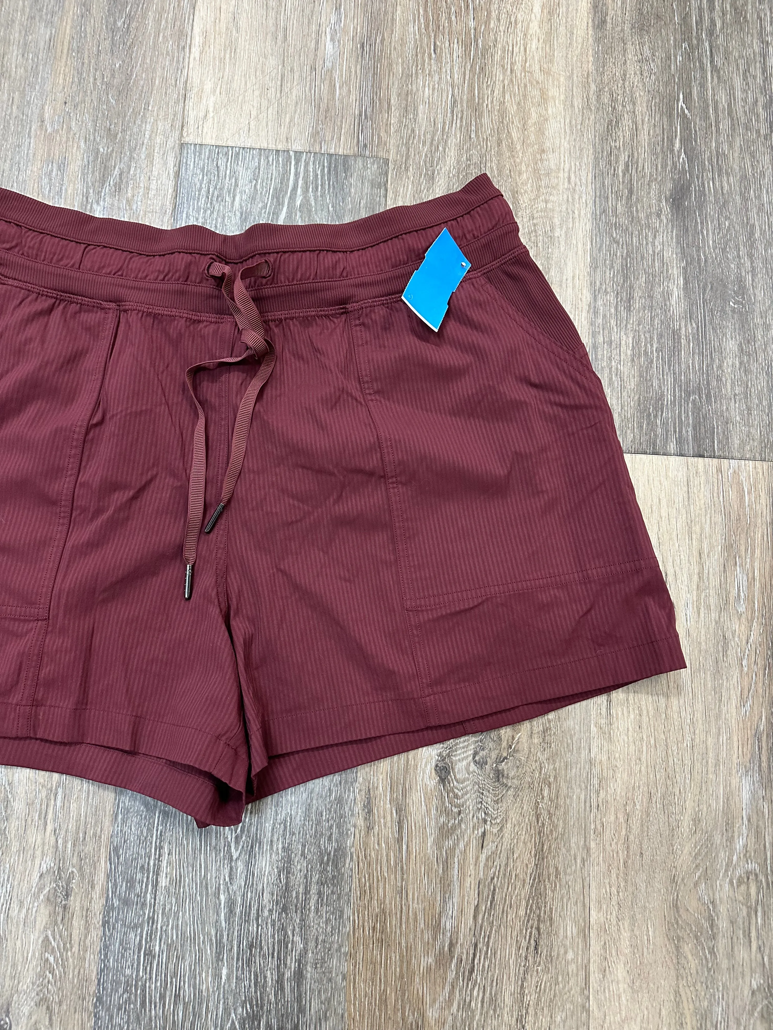 Athletic Shorts By Lululemon In Red, Size: 10