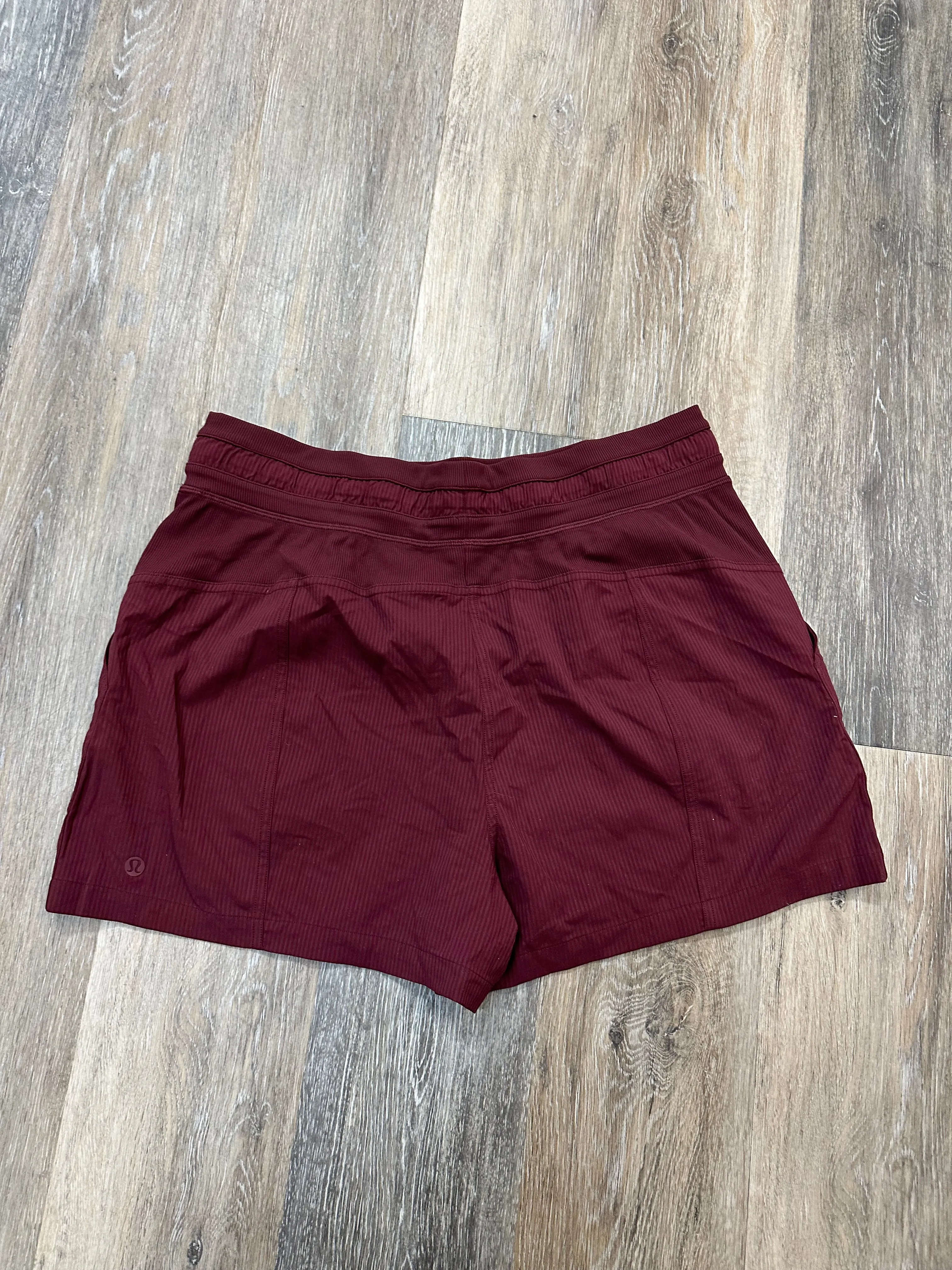 Athletic Shorts By Lululemon In Red, Size: 10