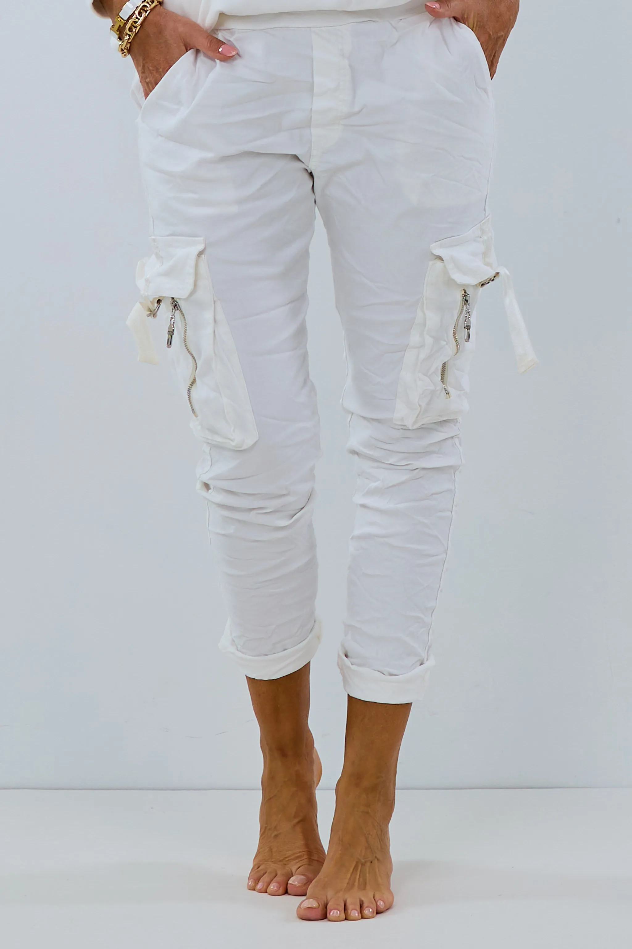 Cargohose im Knitterlook mit Zierreißverschlüssen, weiß