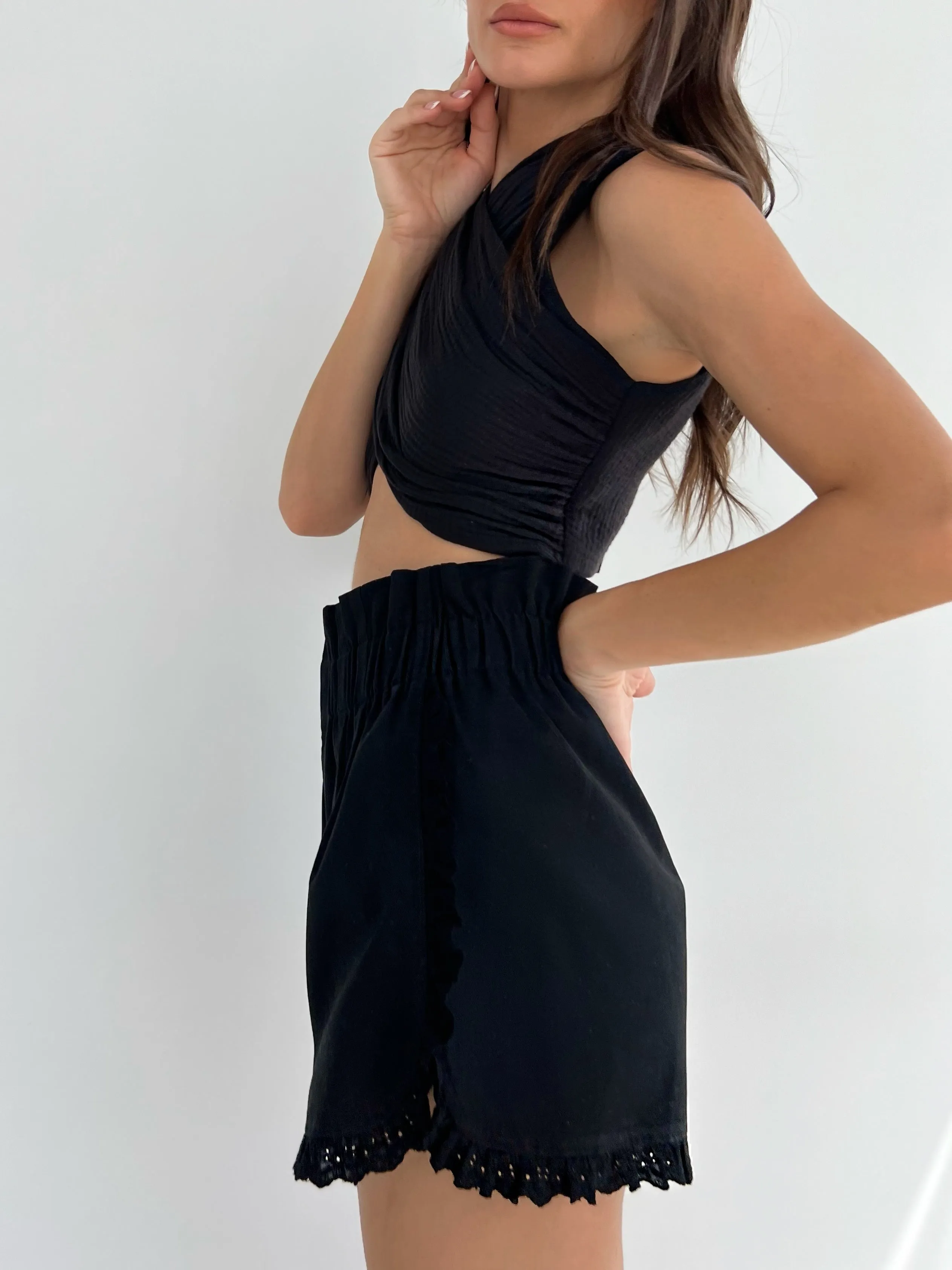 Ellie Cotton Frill Day Shorts | Black