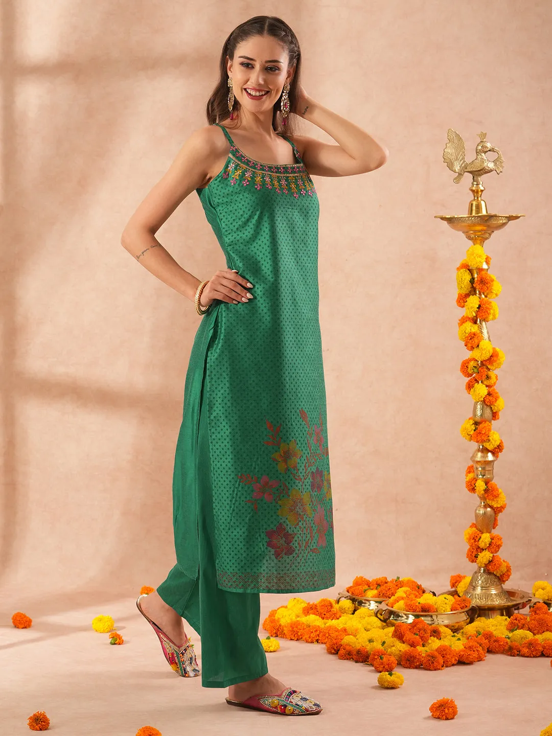 Ethnic Floral Printed & Embroidered Straight Fit Kurta with Pant - Green