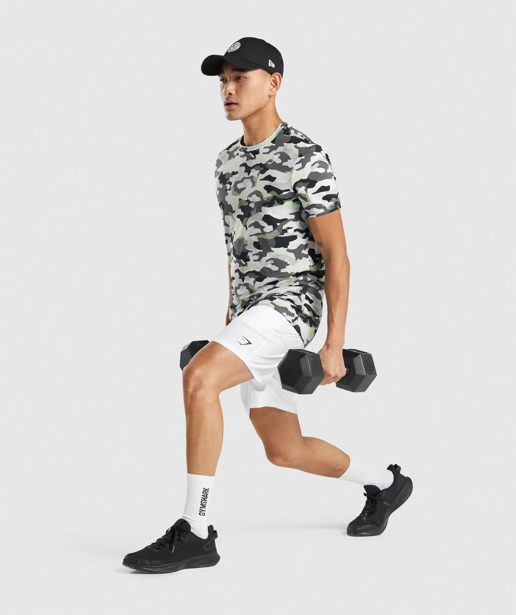 Gymshark Arrival 7" Shorts - White