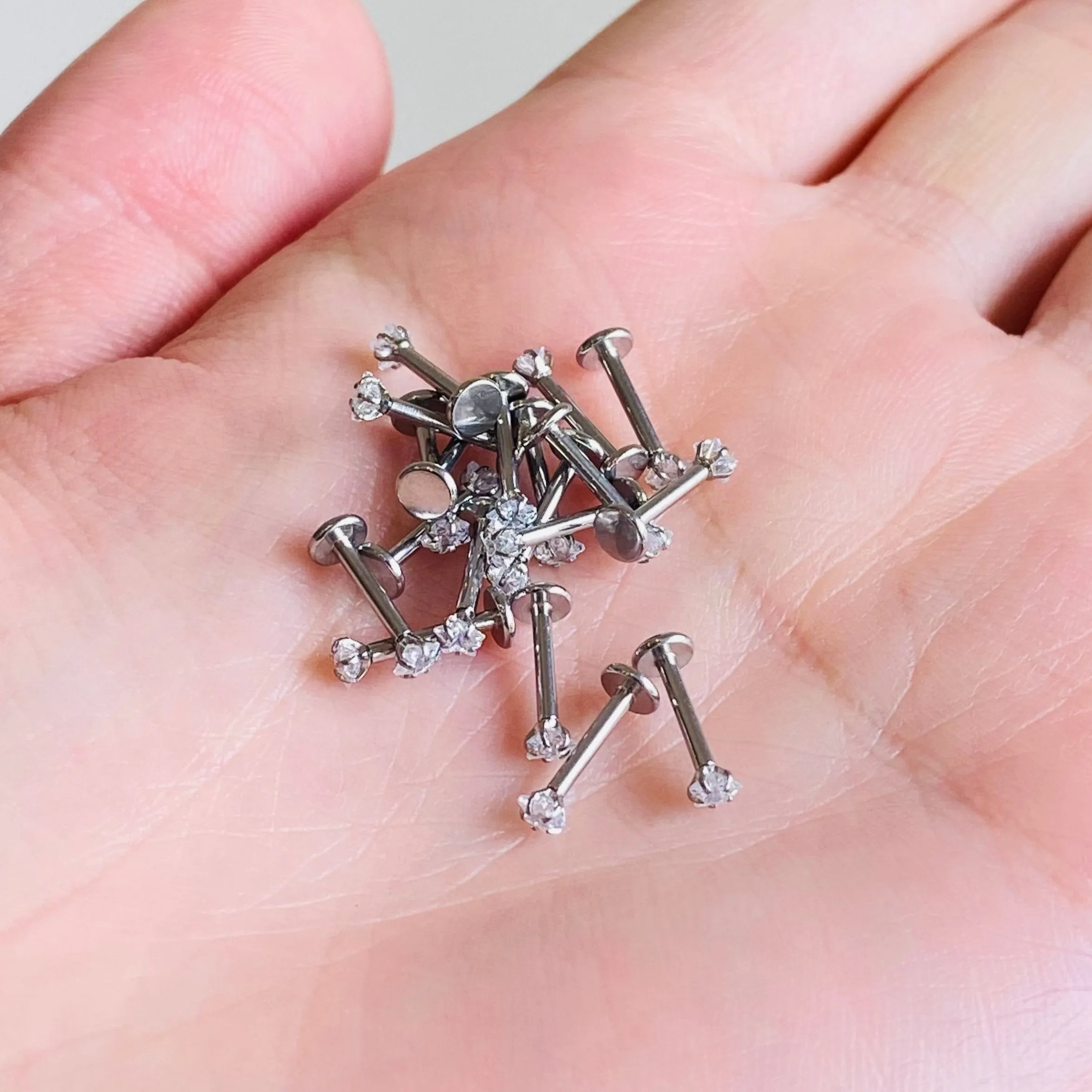 Internally Threaded 3mm Star CZ Prong Set Labret Tragus