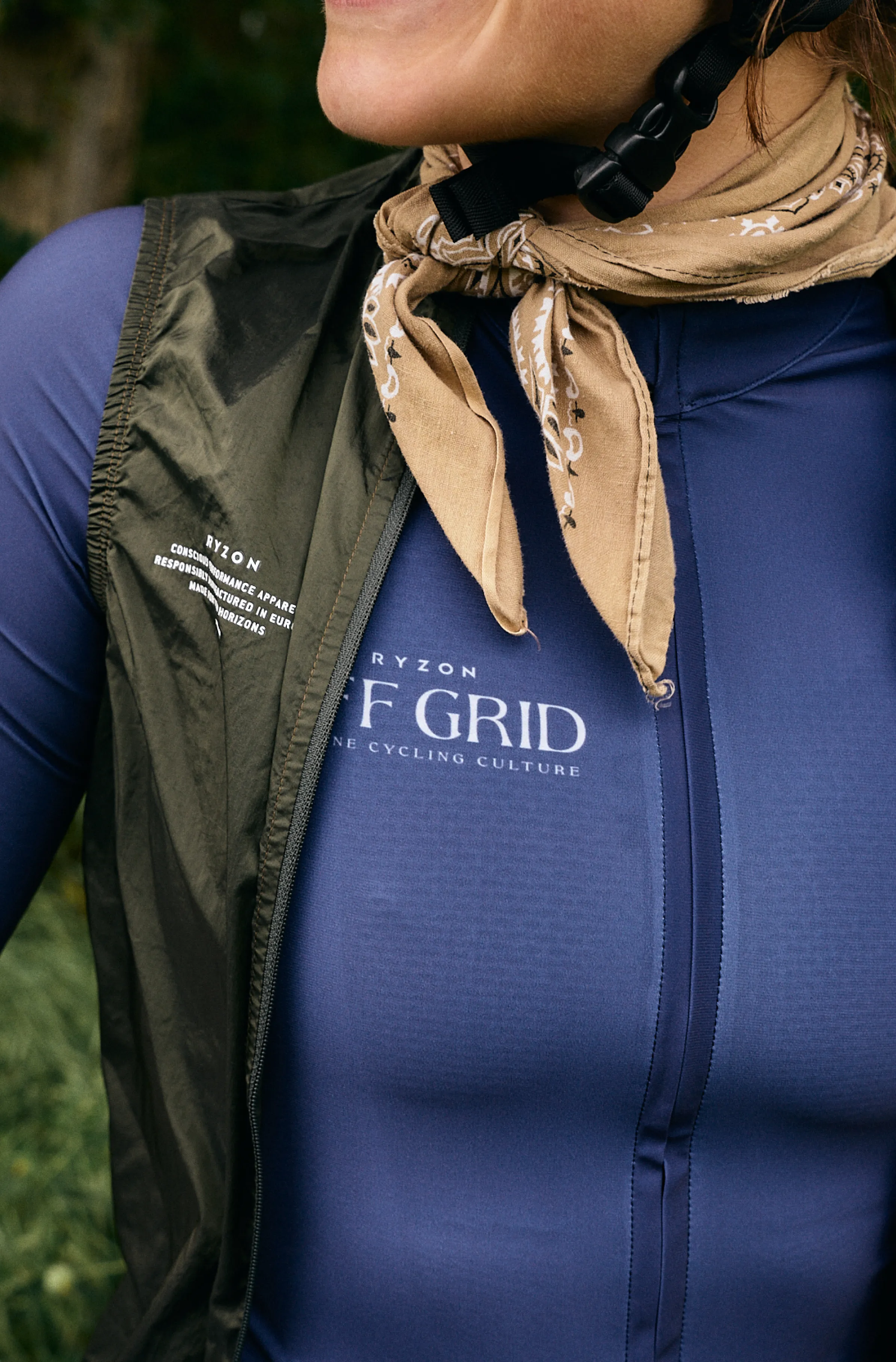 Off Grid Cycling Jersey Women
